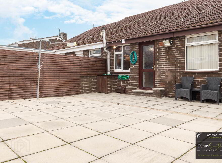 9 Rostrevor Way, Clandeboye Heights, Bangor, BT19 1AE