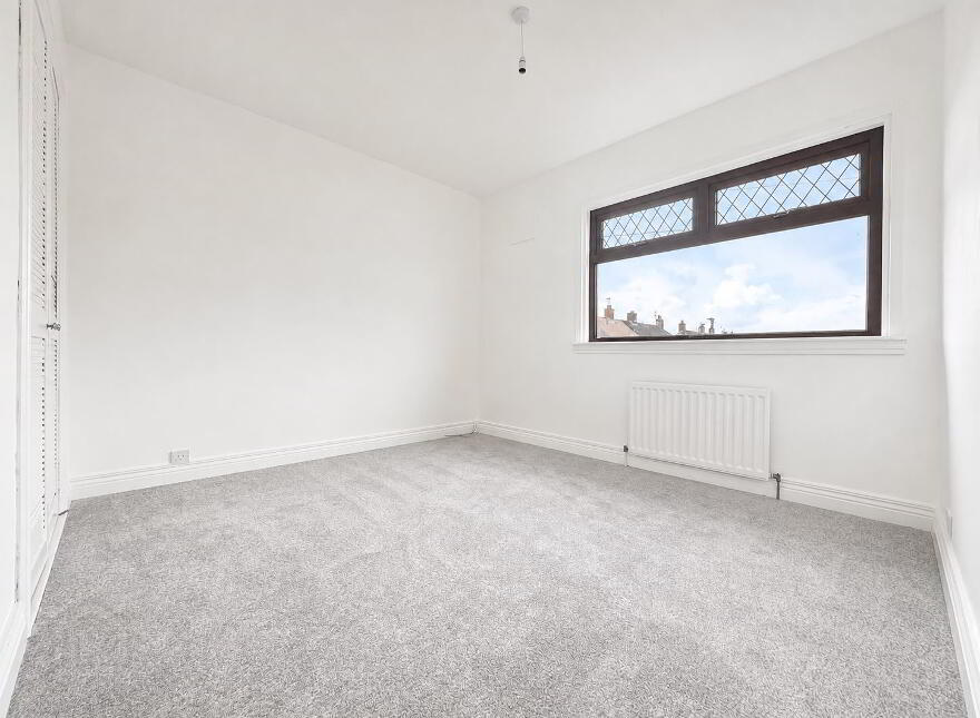 25 Kirkland Square, Carrickfergus, BT38 8JS