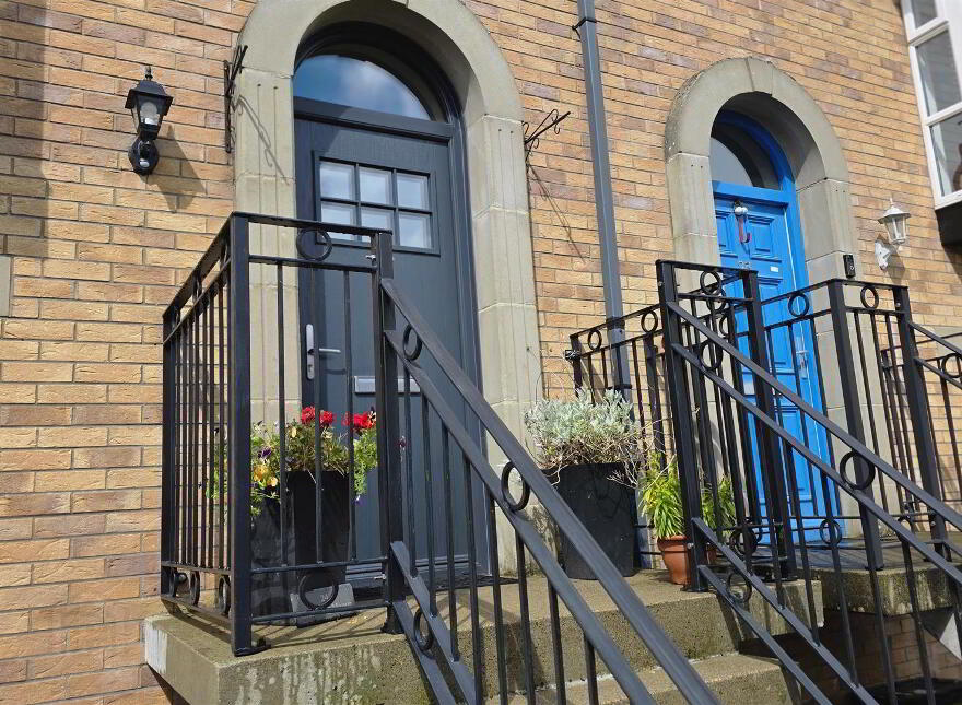 24 Glencraig Manor, Antrim, BT41 2LE