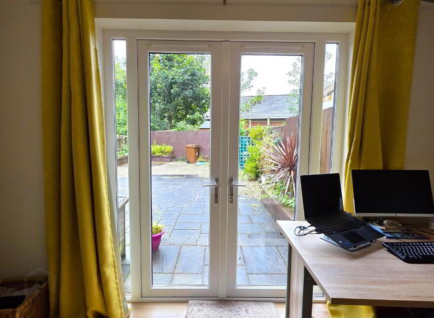 24 Glencraig Manor, Antrim, BT41 2LE