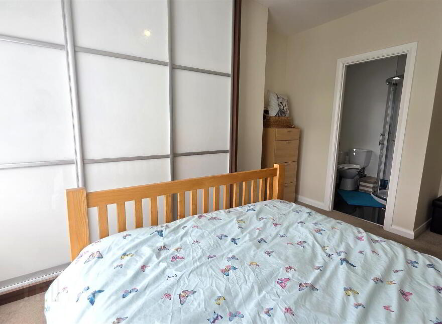 24 Glencraig Manor, Antrim, BT41 2LE