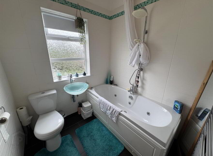 24 Glencraig Manor, Antrim, BT41 2LE