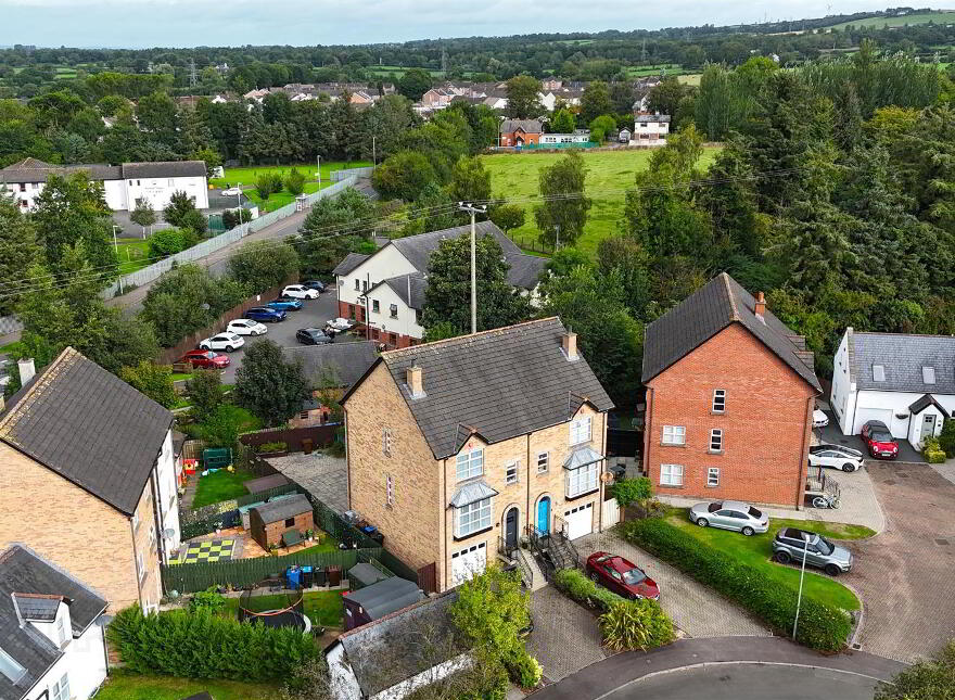 24 Glencraig Manor, Antrim, BT41 2LE