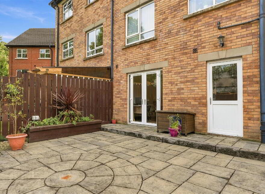 24 Glencraig Manor, Antrim, BT41 2LE