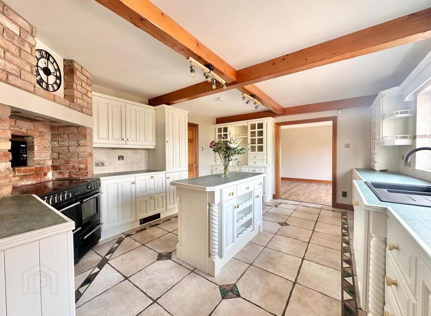 5 Manor Lane, Magherafelt, BT45 6QD