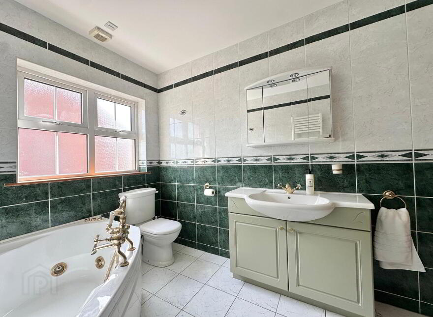 5 Manor Lane, Magherafelt, BT45 6QD