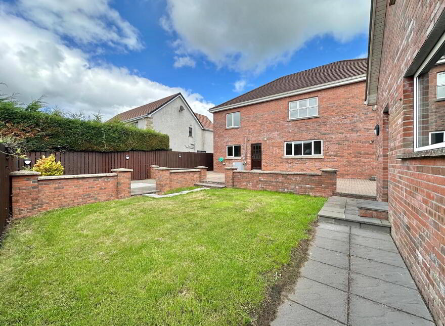 5 Manor Lane, Magherafelt, BT45 6QD