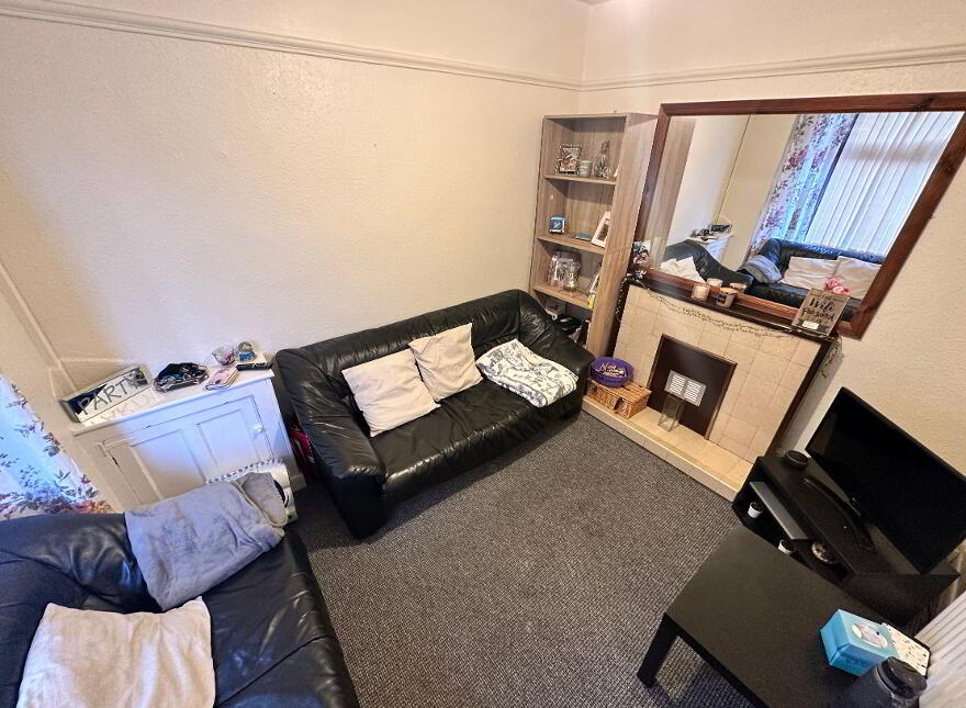 37 Windsor Drive, Belfast, BT9 7FH