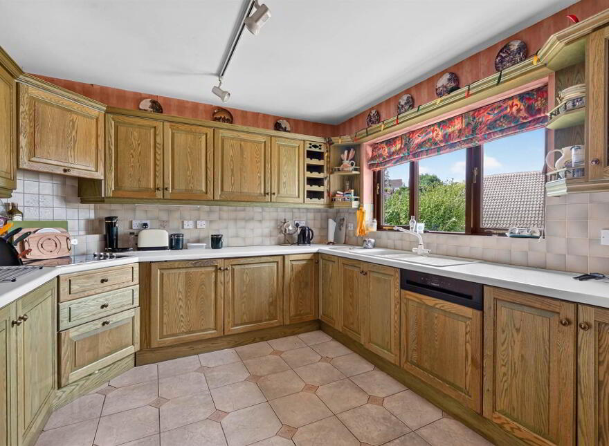 5 Karrington Heights, Dundonald, Belfast, BT16 1XZ