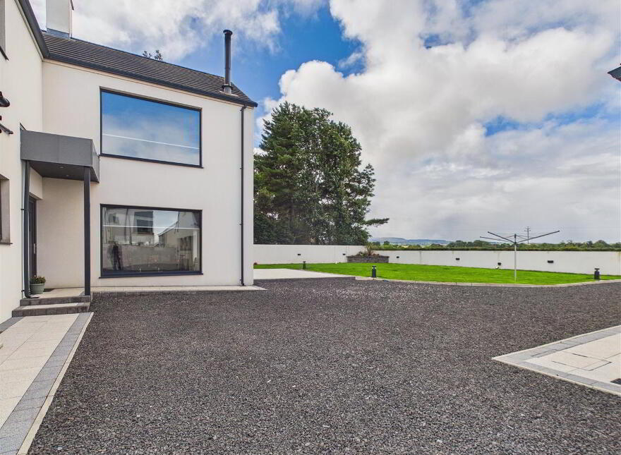14 Broighter Road, Limavady, BT49 9DU