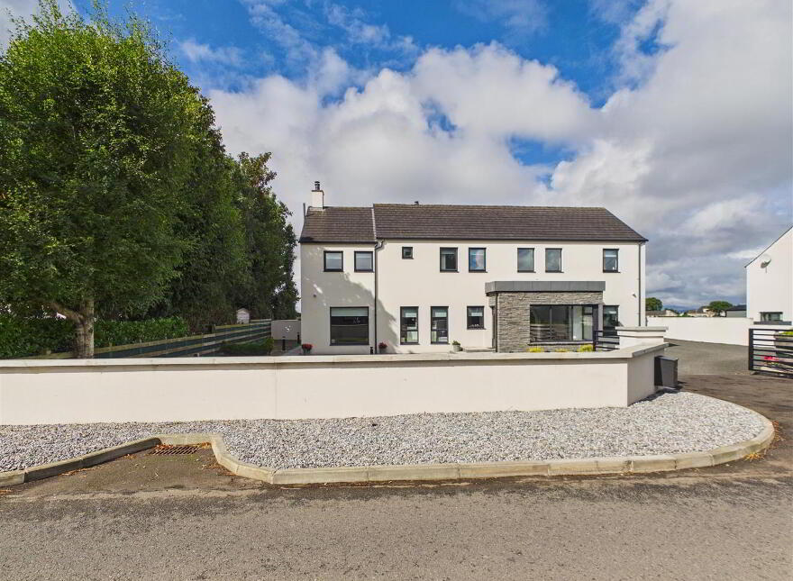 14 Broighter Road, Limavady, BT49 9DU