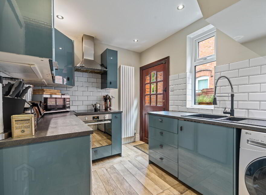 270 Stranmillis Road, Belfast, BT9 5DZ