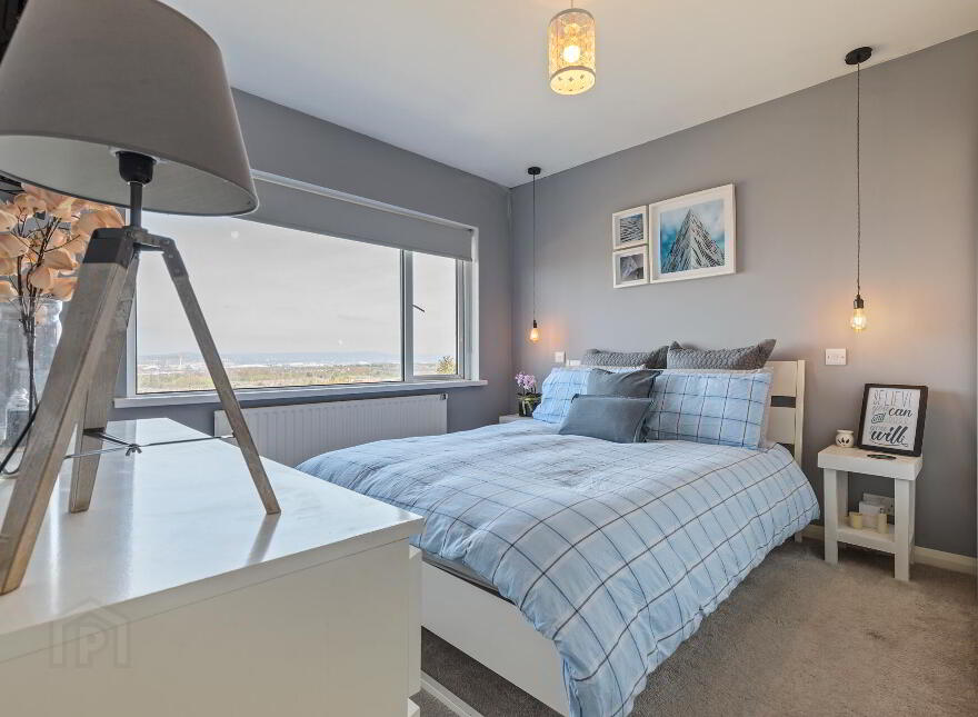 86 Castlemore Avenue, Upper Knockbreda Road, Belfast, BT6 9RG
