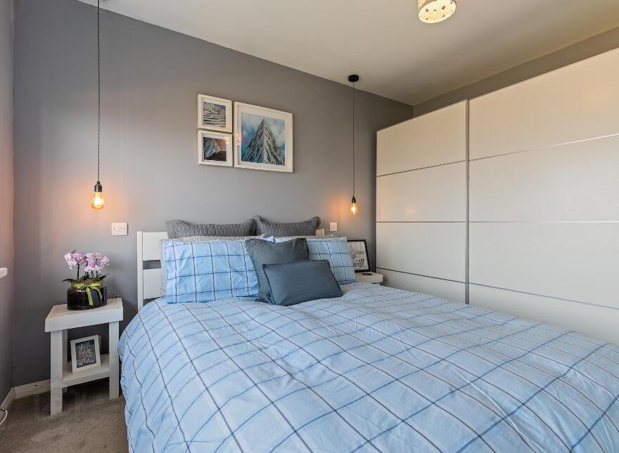 86 Castlemore Avenue, Upper Knockbreda Road, Belfast, BT6 9RG