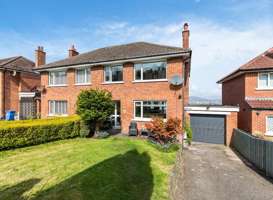 86 Castlemore Avenue, Upper Knockbreda Road, Belfast, BT6 9RG