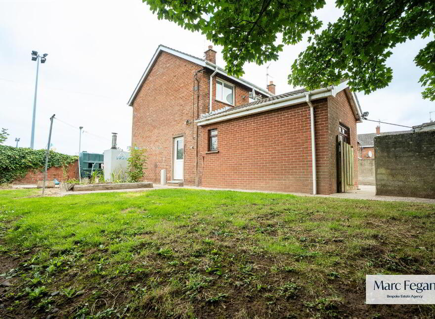 2 Deramore Drive, Lurgan, Craigavon, BT67 9ES
