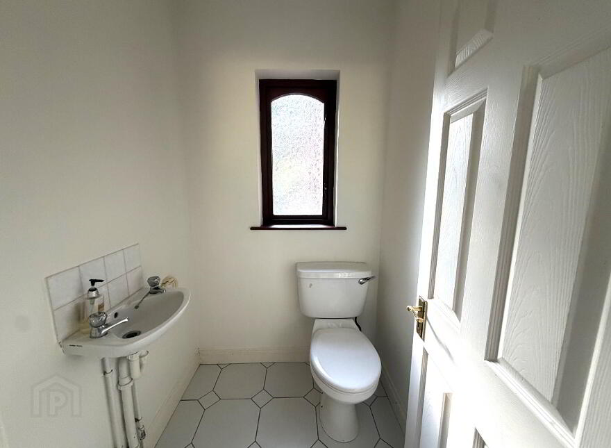 550a Upper Newtownards Road, Belfast, BT4 3HE