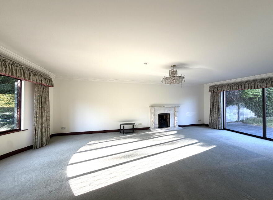 550a Upper Newtownards Road, Belfast, BT4 3HE