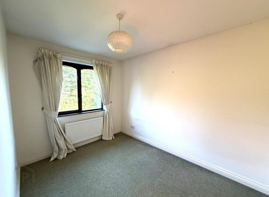 550a Upper Newtownards Road, Belfast, BT4 3HE
