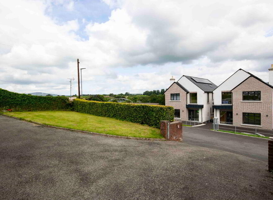14 Gortmore Drive, Omagh, BT78 5EA