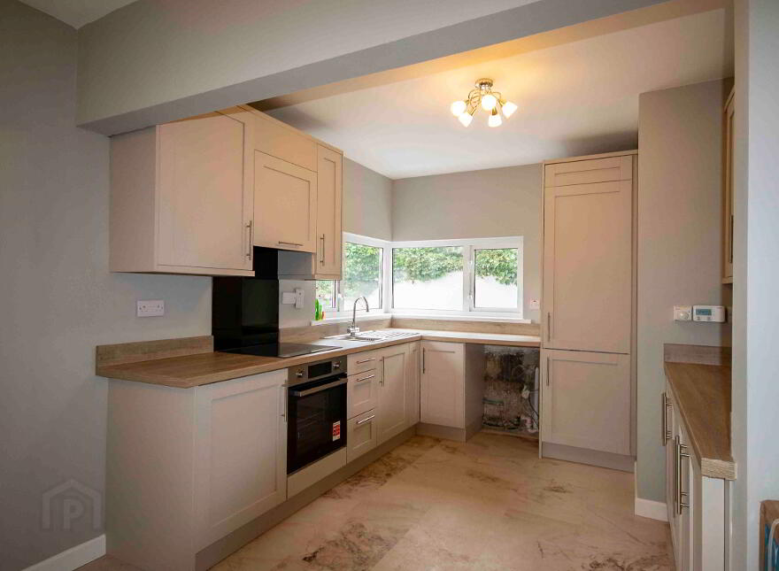 14 Gortmore Drive, Omagh, BT78 5EA