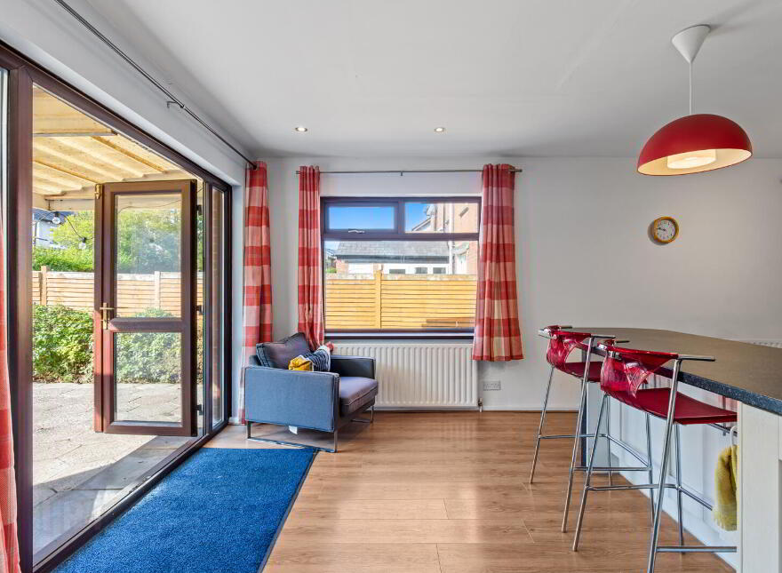 9 Loopland Drive, Belfast, BT6 9DW