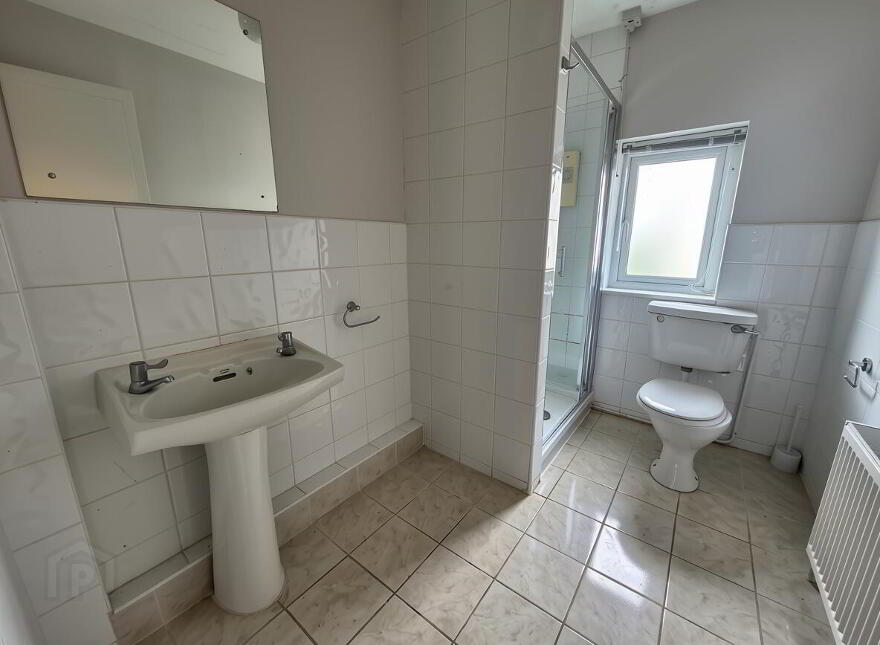 2 Chapel Street, Athlone, N37F6F5