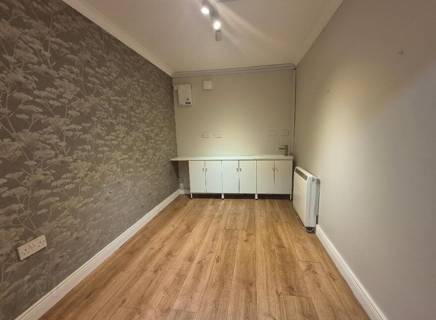 Templedrum House, 16 Castlemain Street, Athlone, N37K3K7