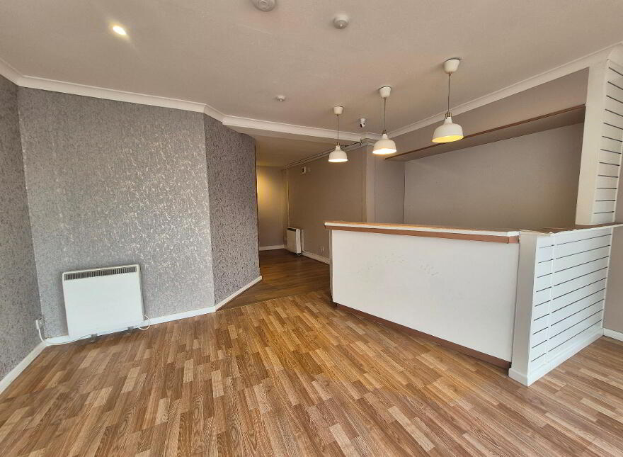 Templedrum House, 16 Castlemain Street, Athlone, N37K3K7