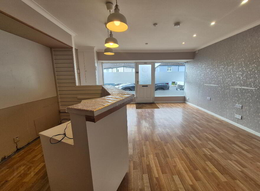 Templedrum House, 16 Castlemain Street, Athlone, N37K3K7