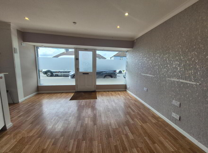 Templedrum House, 16 Castlemain Street, Athlone, N37K3K7