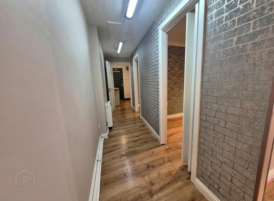 Templedrum House, 16 Castlemain Street, Athlone, N37K3K7
