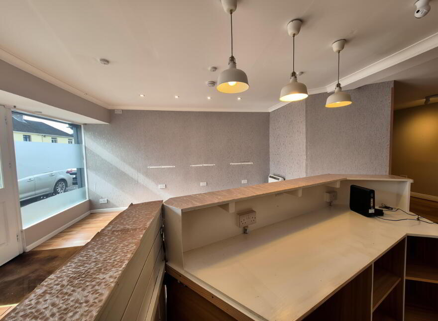 Templedrum House, 16 Castlemain Street, Athlone, N37K3K7