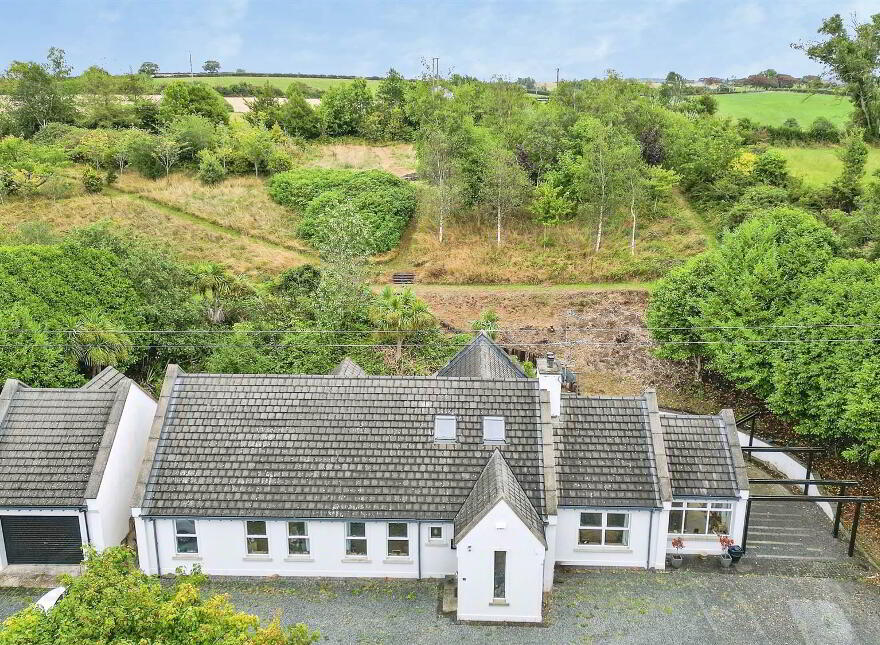 19 Annadorn Road, Downpatrick, BT30 8JU