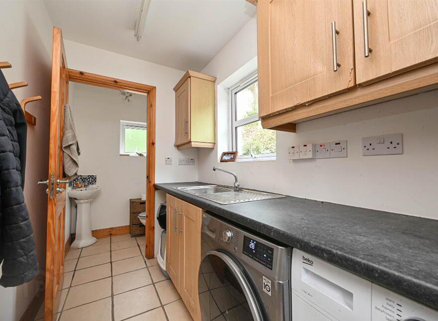 19 Annadorn Road, Downpatrick, BT30 8JU
