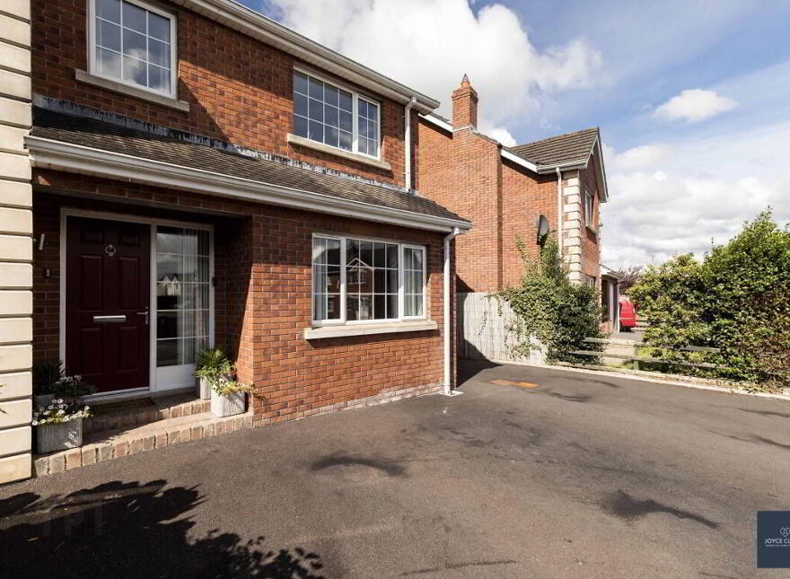 47 Holly Hill, Dollingstown, BT66 7UB