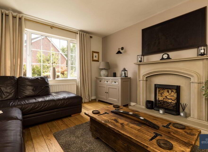 47 Holly Hill, Dollingstown, BT66 7UB