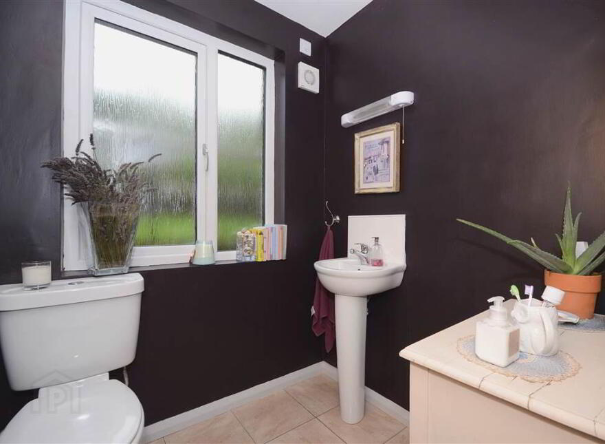 8 Cranmore Park, Malone Road, Belfast, BT9 6JG