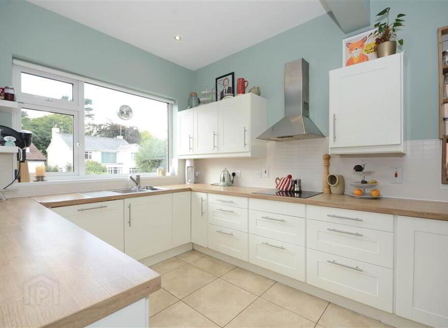 8 Cranmore Park, Malone Road, Belfast, BT9 6JG