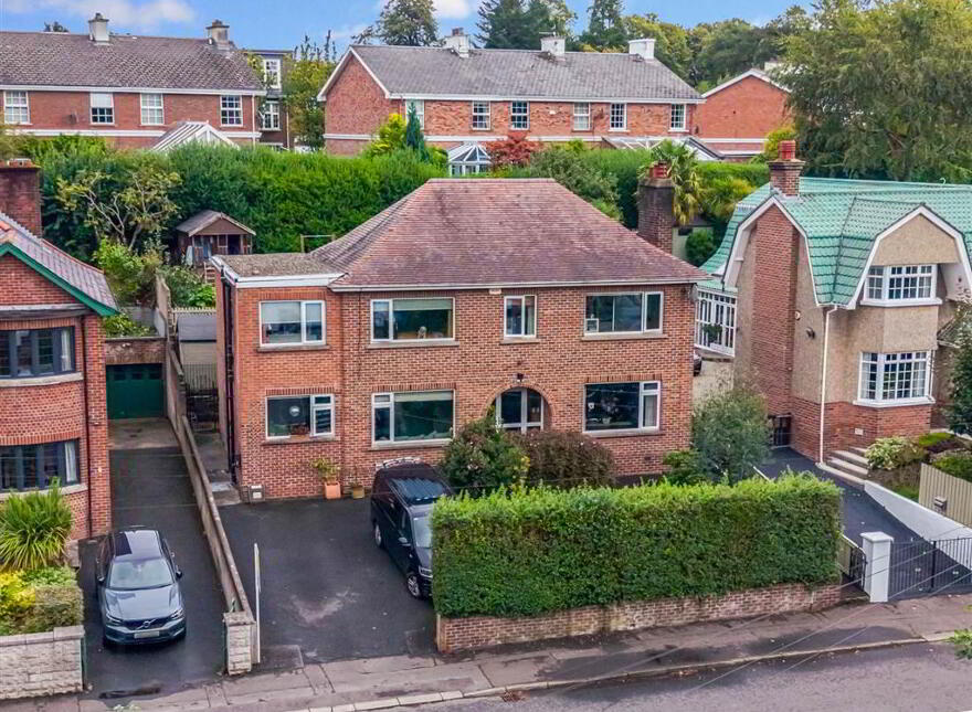 8 Cranmore Park, Malone Road, Belfast, BT9 6JG