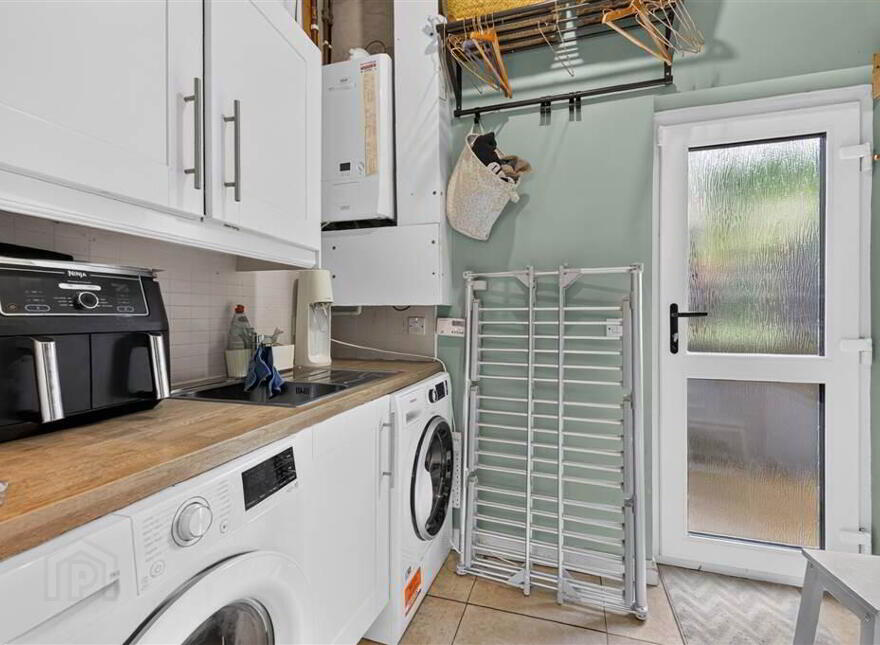 8 Cranmore Park, Malone Road, Belfast, BT9 6JG