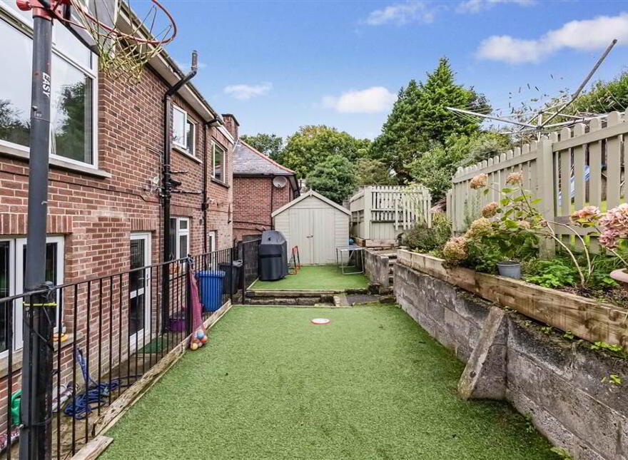 8 Cranmore Park, Malone Road, Belfast, BT9 6JG