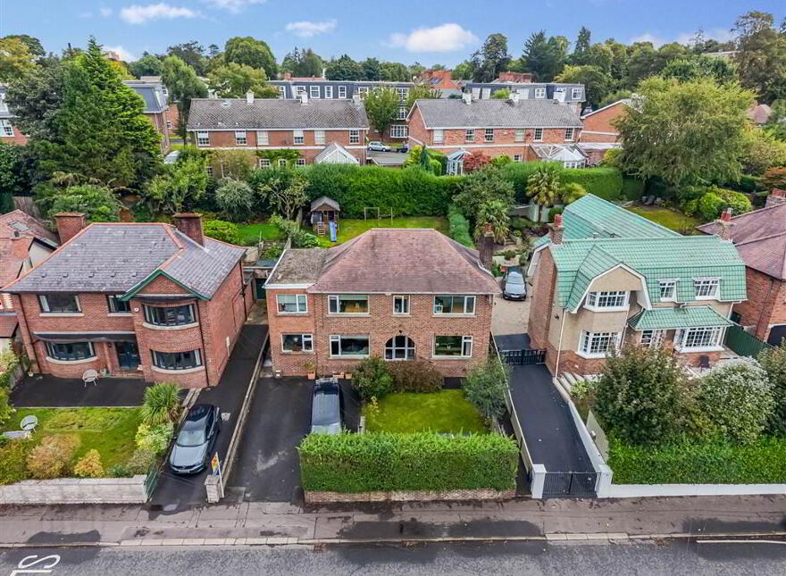 8 Cranmore Park, Malone Road, Belfast, BT9 6JG