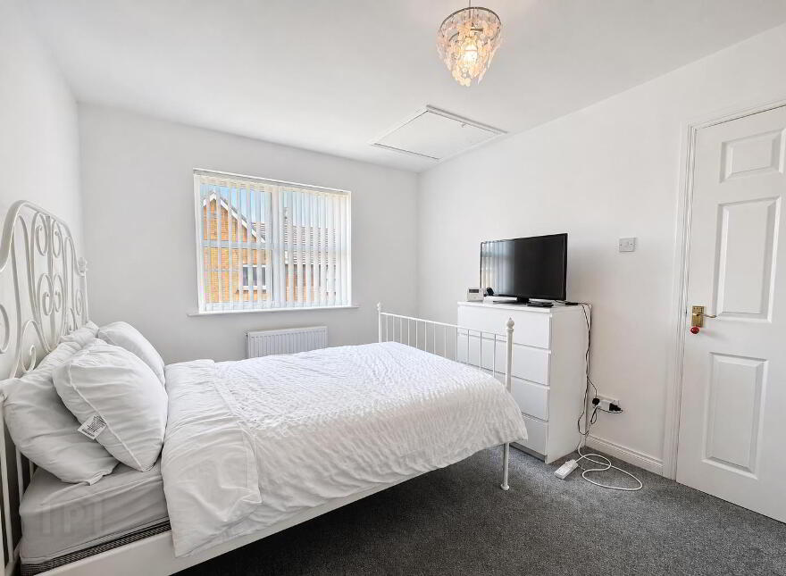 4 Whitethorn Drive, Newtownards, BT23 8WS