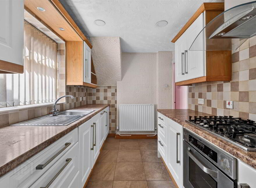 79 Orchardville Gardens, Finaghy, Belfast, BT10 0JU