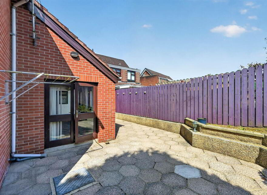 79 Orchardville Gardens, Finaghy, Belfast, BT10 0JU