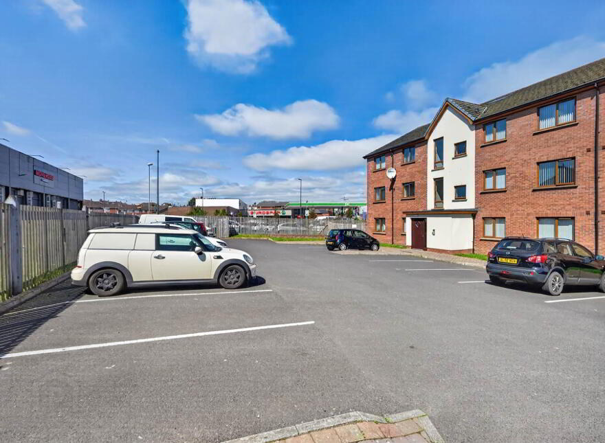 Apt 4, 288 Antrim Road, Newtownabbey, BT36 7QT