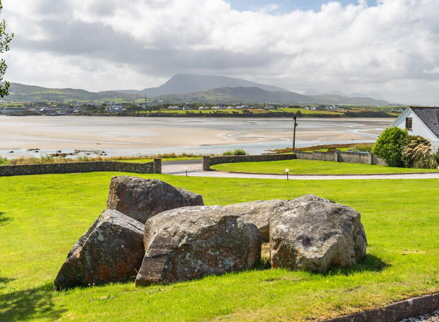 Muntermellan, Dunfanaghy, F92KV66