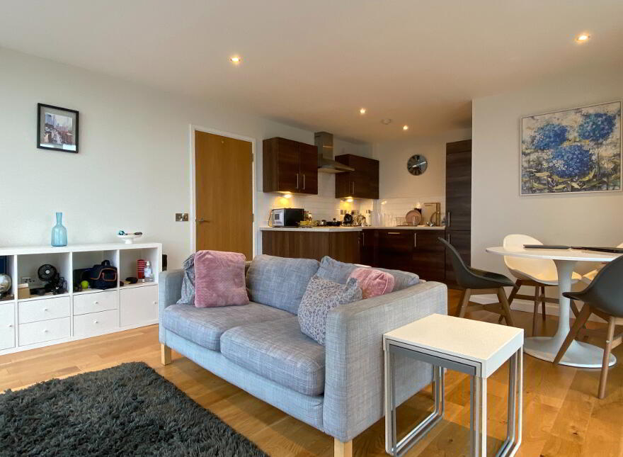 11.04 Obel Building, 62 Donegall Quay, Belfast, BT1 3NH