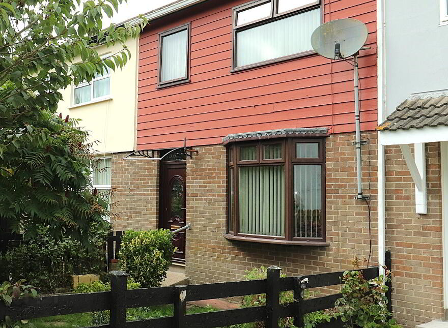 9 Corrainey Gardens, Dungannon, BT70 1UE